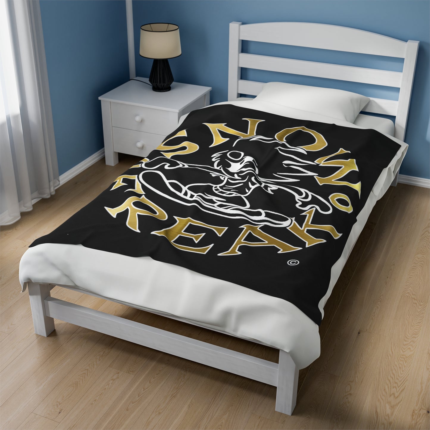 GOLD N' WHITE SNOW FREAK© Velveteen Plush Blanket