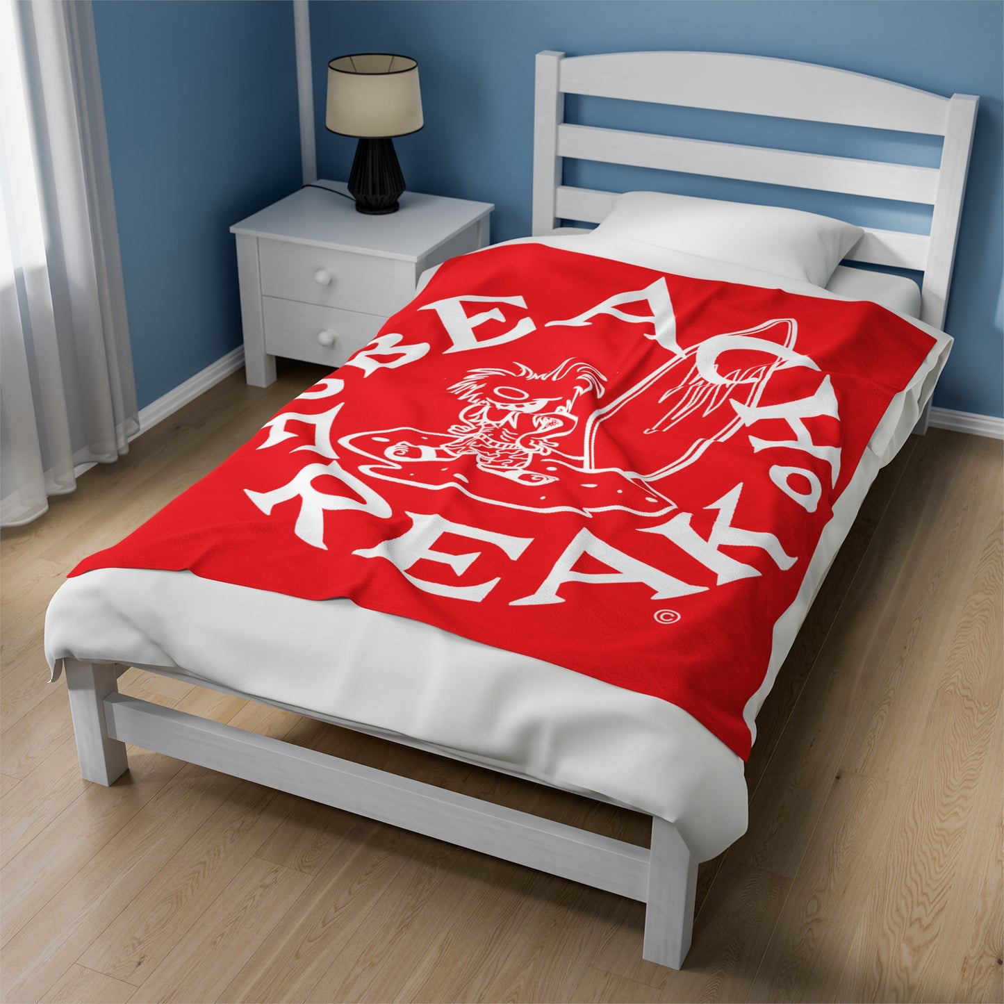 WHITE BEACH FREAK© Velveteen Plush Blanket