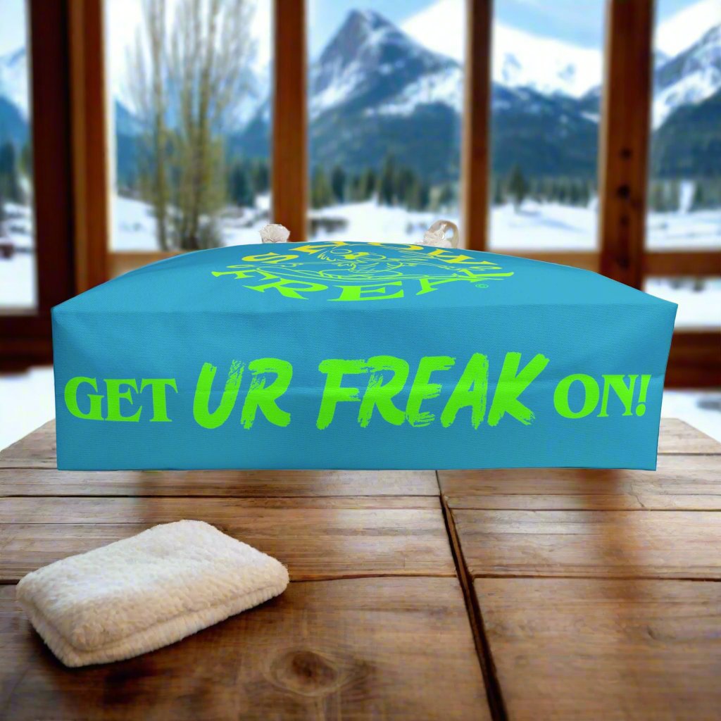 LIME & YELLOW SNOW FREAK© WEEKENDER