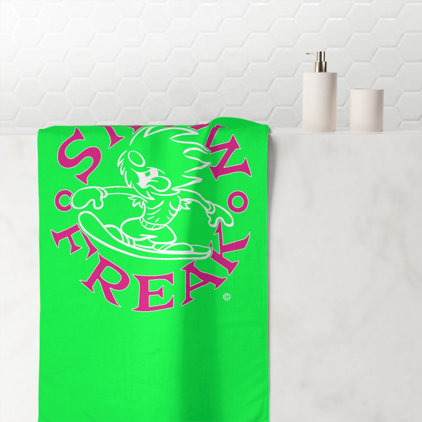PINK 'N' WHITE SNOW FREAK© Mink-Cotton Towel