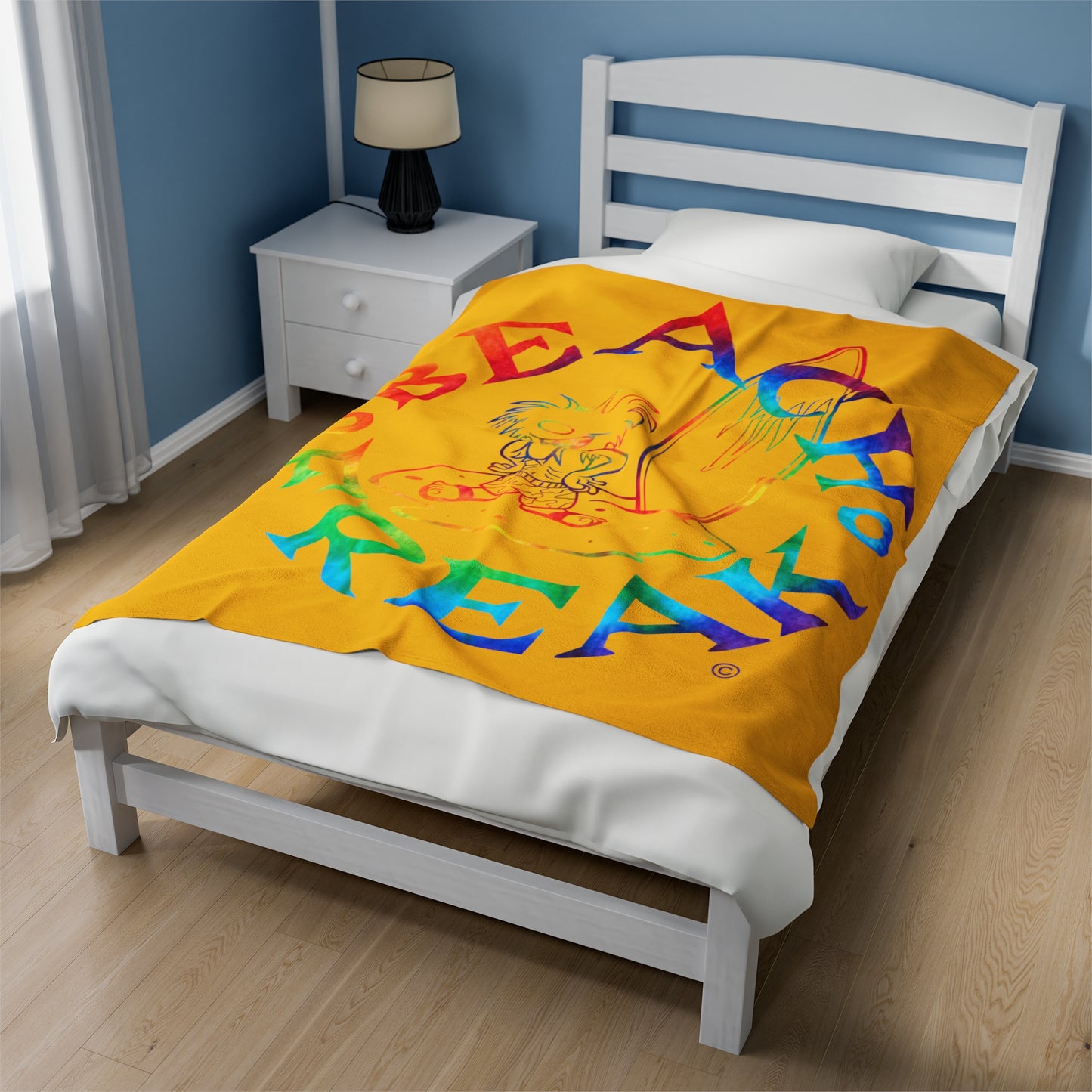 TIE-DYE BEACH FREAK© Velveteen Plush Blanket