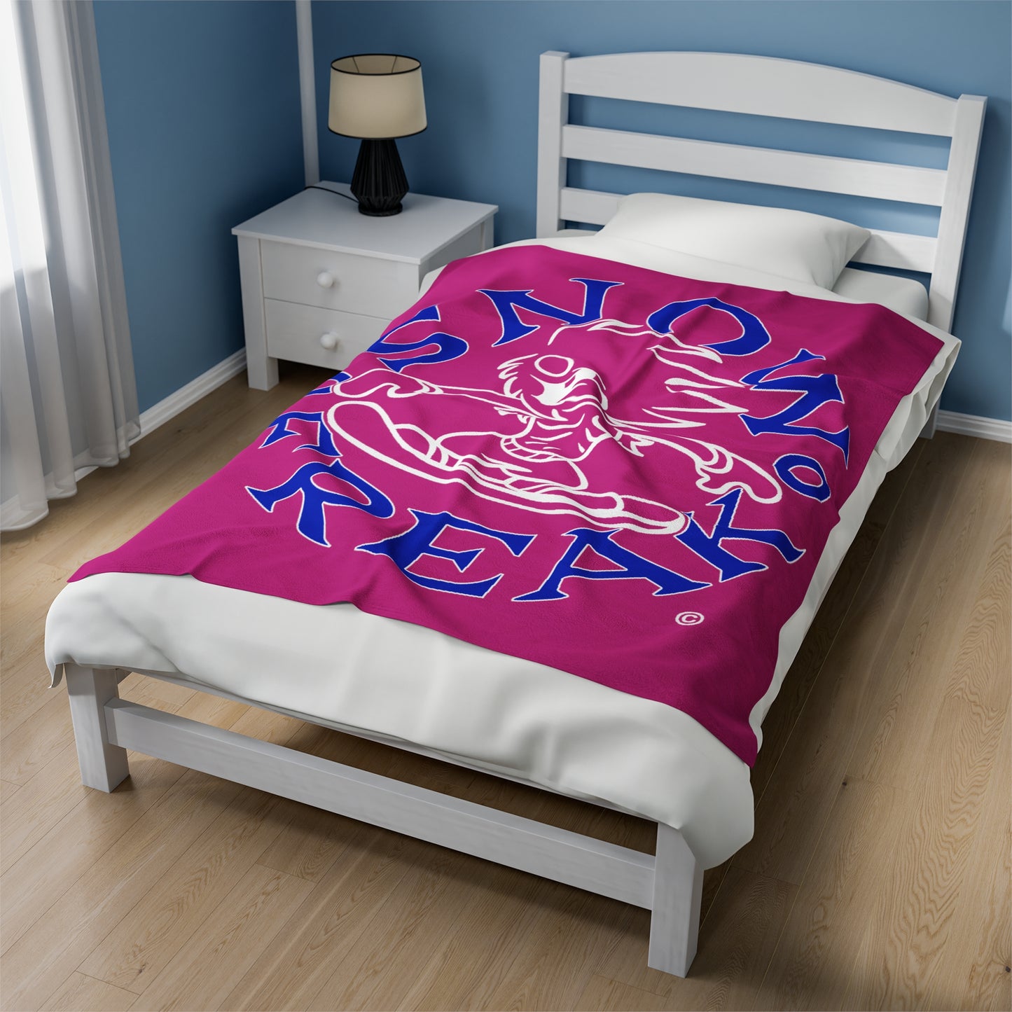 BLUE N' WHITE SNOW FREAK© Velveteen Plush Blanket