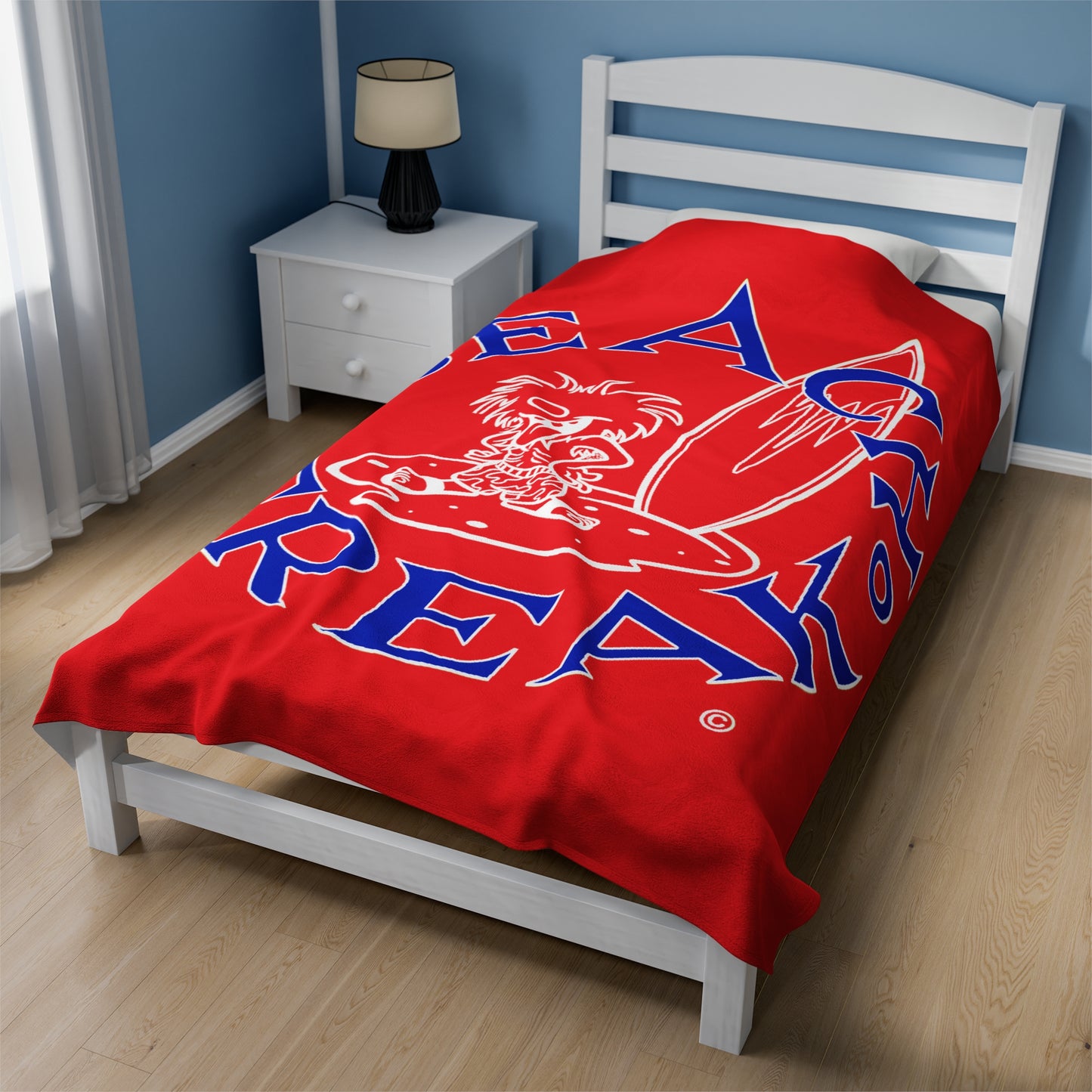 BLUE & WHITE BEACH FREAK© Velveteen Plush Blanket