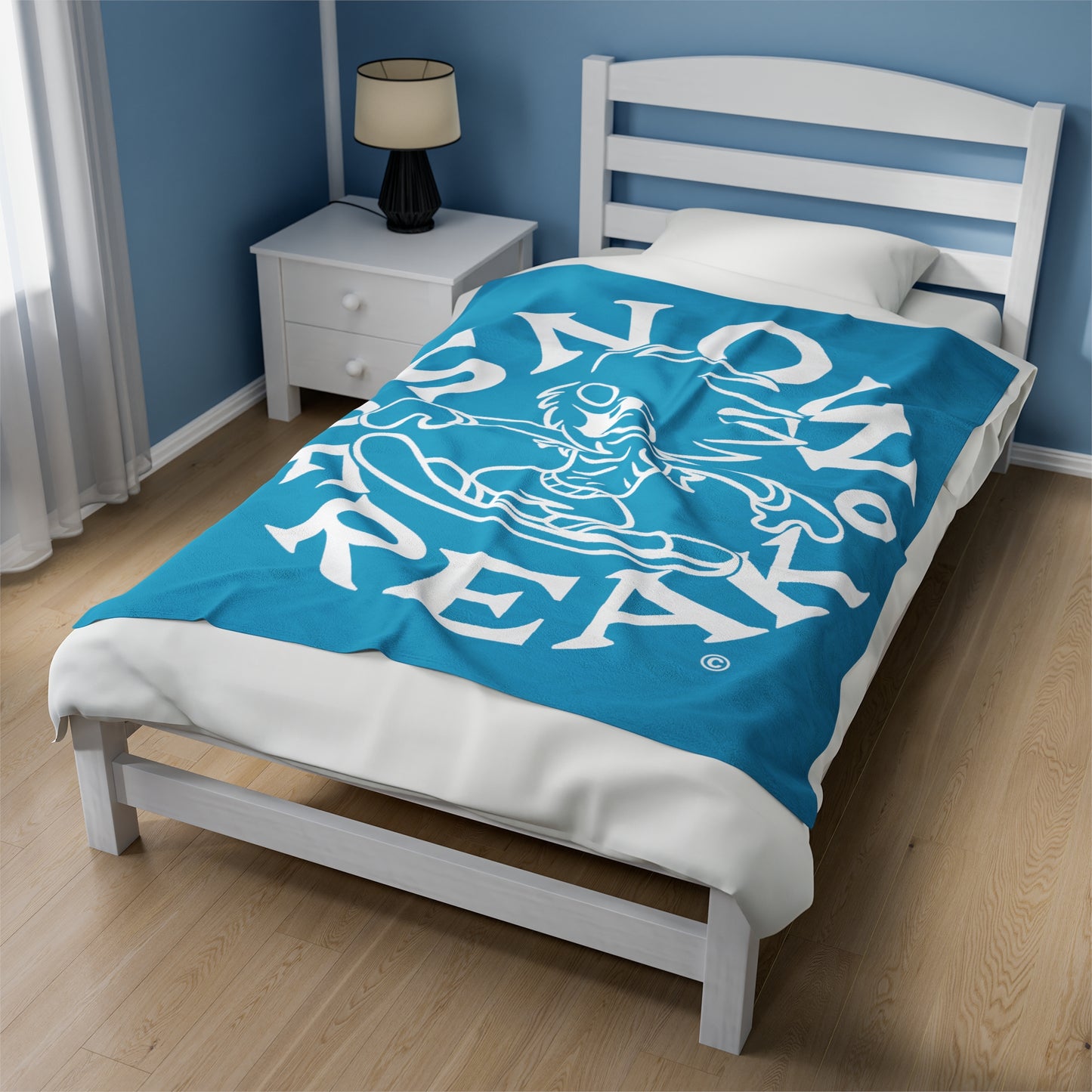 WHITE SNOW FREAK© Velveteen Plush Blanket