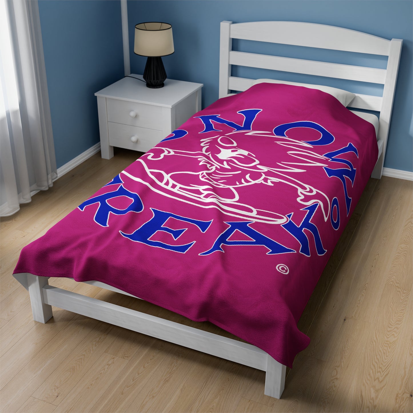 BLUE N' WHITE SNOW FREAK© Velveteen Plush Blanket