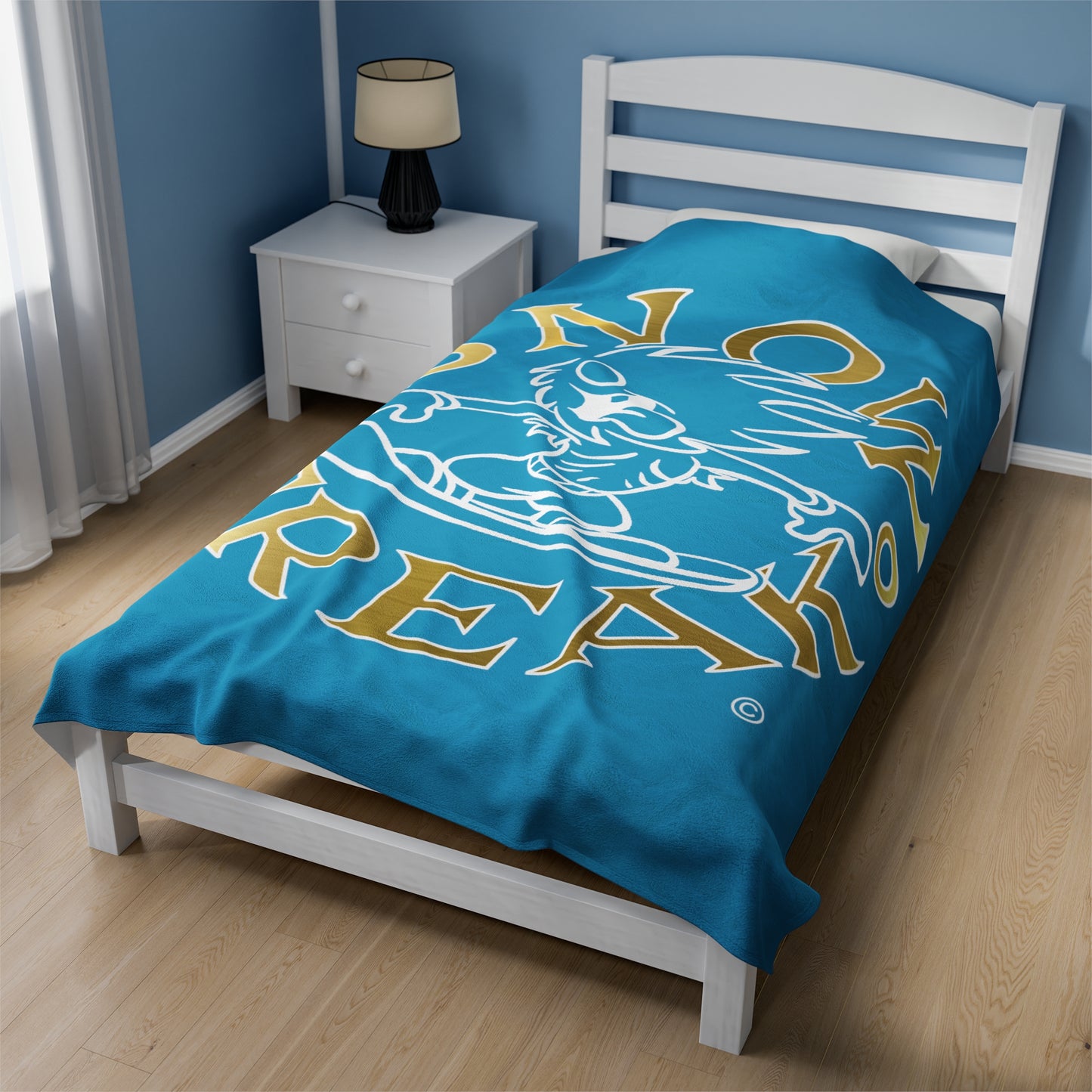 GOLD N' WHITE SNOW FREAK© Velveteen Plush Blanket