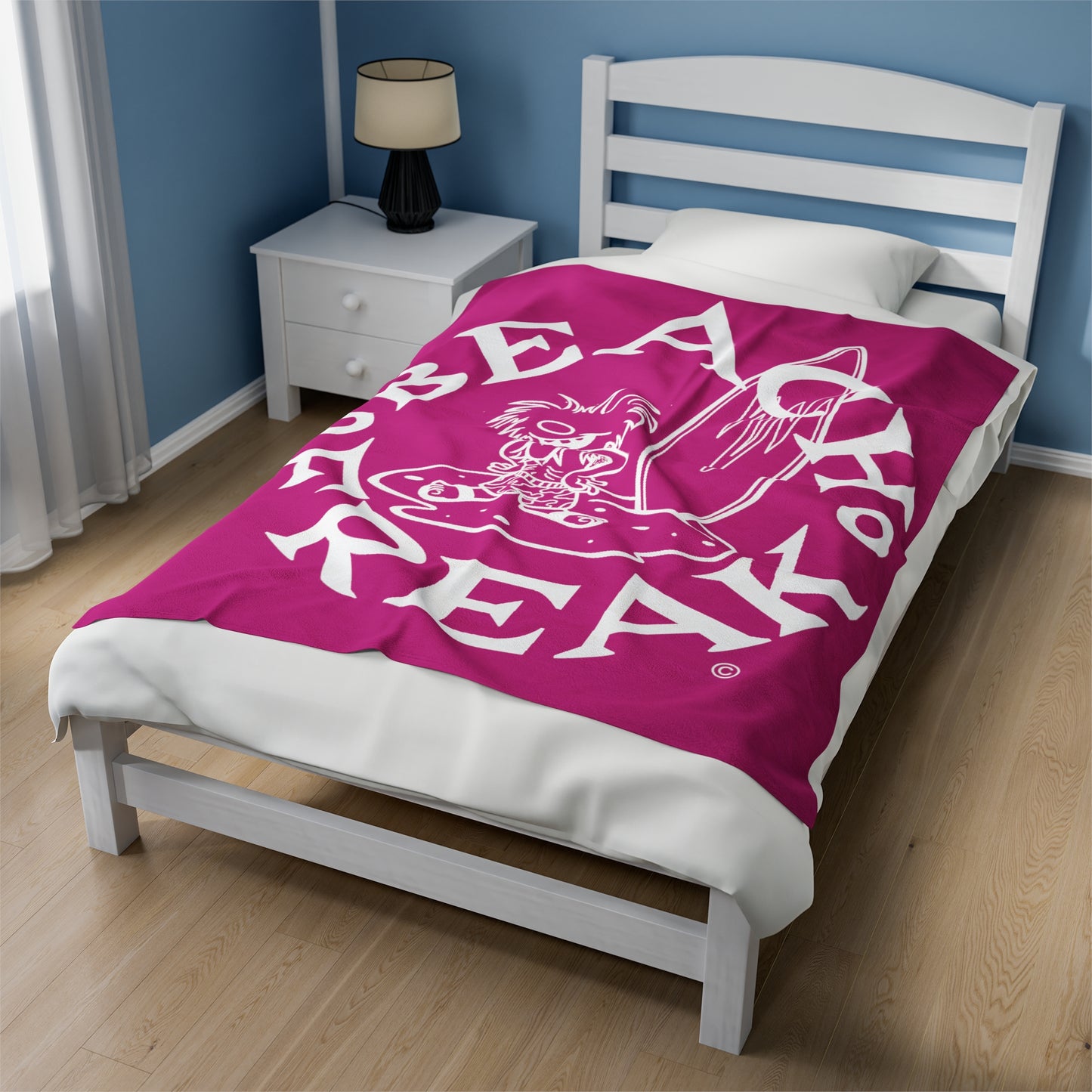 WHITE BEACH FREAK© Velveteen Plush Blanket