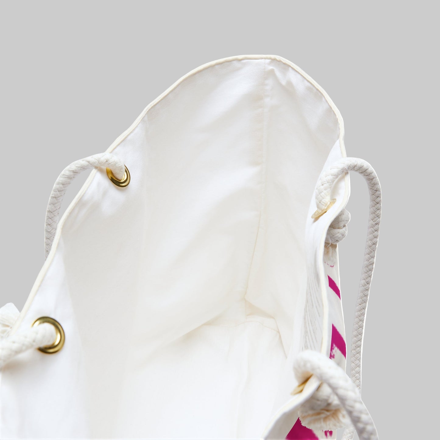 SANDY TOES, SUN KISSED NOSE! - BEACH FREAK© Weekender Bag